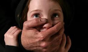 تجاوز مرد شیطان‌صفت به پسر 7ساله به بهانه پلی‌استیشن