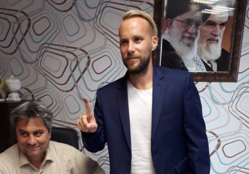 تلاش‌های استقلال نتیجه داد/ نویمایر راهی اصفهان شد