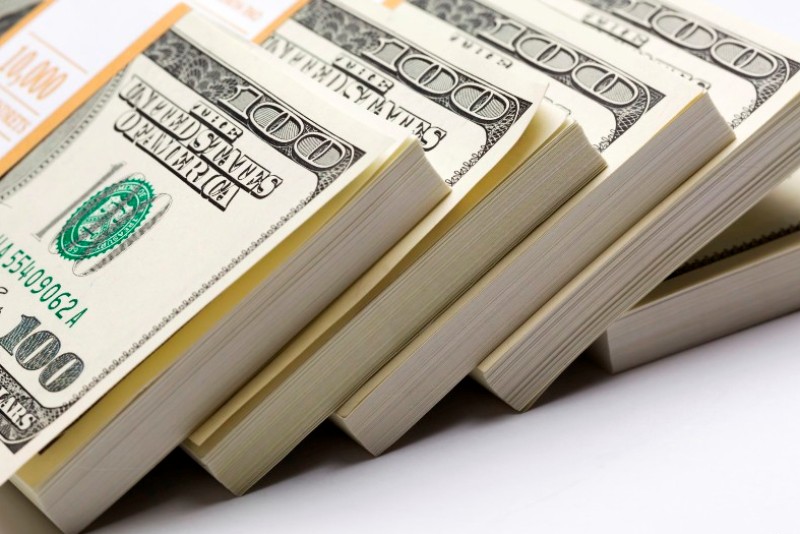 کرباسیان: فهرست دریافت کنندگان ارز به گمرک رسید