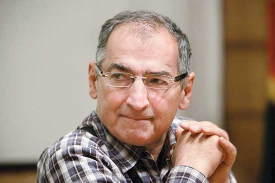 با اتوبوس‌های قالیباف رفت‌و‌آمد می‌کنم!/ صفحه سیاسی روزنامه‌ها را نمی‌خوانم