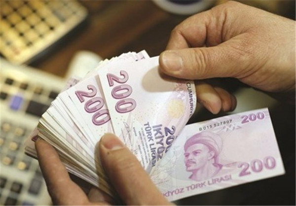 ارزش لیر ترکیه در برابر دلار 38 درصد افت کرد
