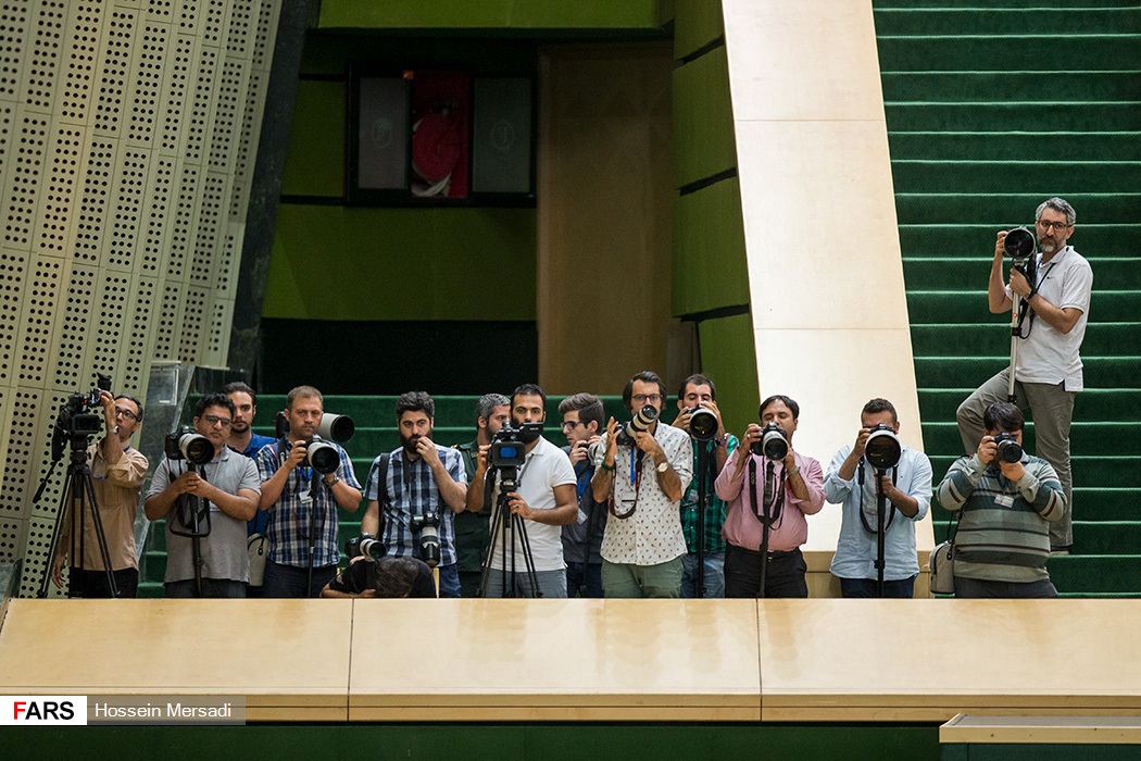 به مناسبت روز خبرنگار