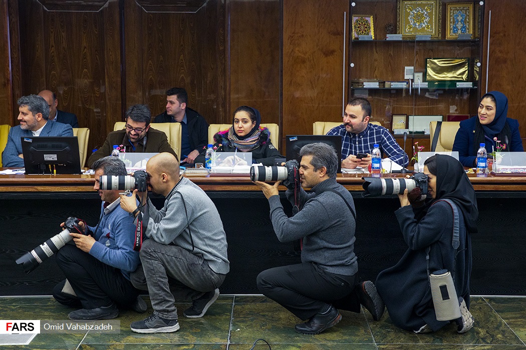 به مناسبت روز خبرنگار