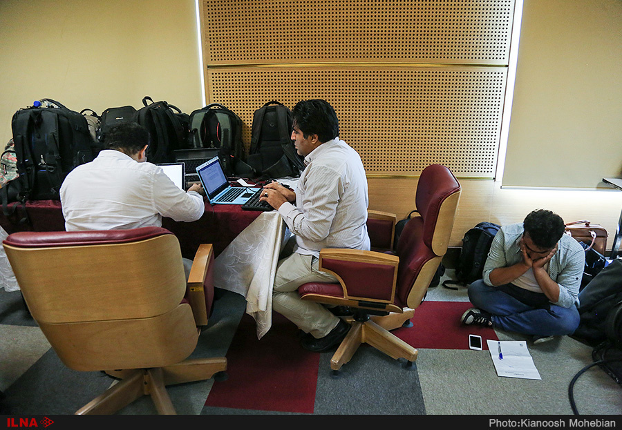 به مناسبت روز خبرنگار