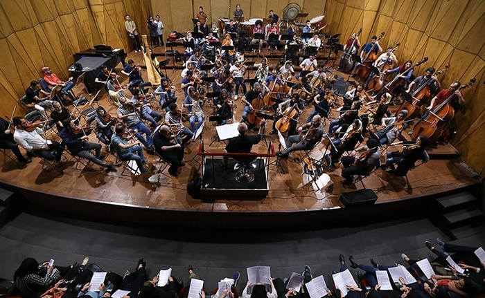 طنین «سمفونی پیروزی» در تالار وحدت پیچید