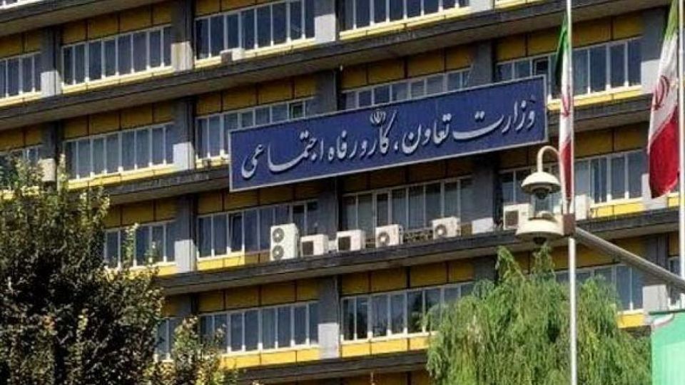 ثبت نام 4000تعاونی برای دریافت وام اشتغال روستایی/  بیکاری زنان و فارغ‌التحصیلان 40درصد شد