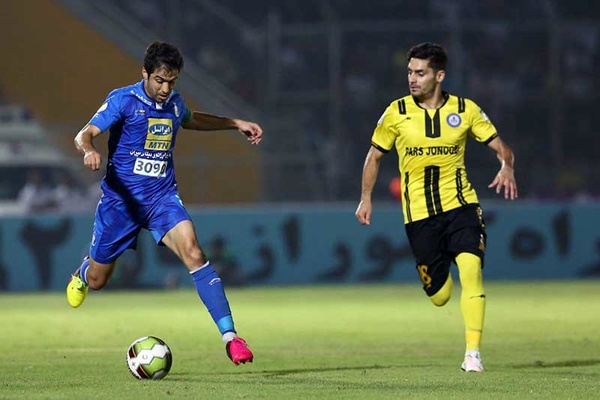 اعتراض باشگاه استقلال به «میزبانی غیراستاندارد» پارس جنوبی در جم