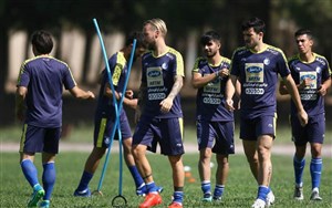 تمرین پرفشار استقلالیها برای رسیدن به روزهای اوج تمرین پرفشار استقلالیها برای رسیدن به روزهای اوج