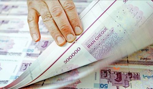 نقدینگی در ۴۰ سال اخیر ۶۶۰۰ برابر شده است