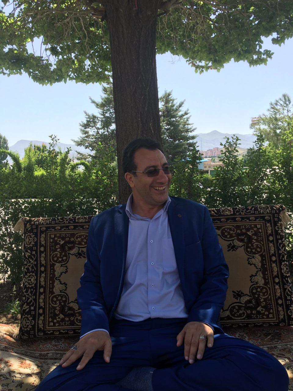 مدیرکل آوازه‌‎خوان صدا و سیما، نامزد انتخابات مجلس یازدهم!