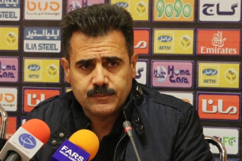 سرمربی فولاد خوزستان:به جوانان تیم مقابل استقلال اعتقاد دارم