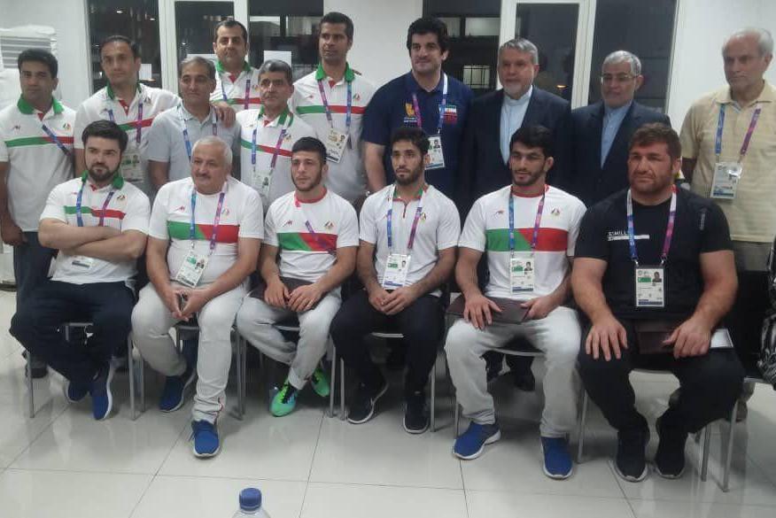 پاداش مدال آوران کشتی آزاد پرداخت شد