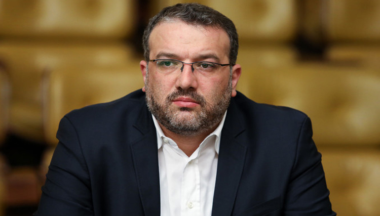 هر سالمندی بازنشسته نیست/ شهرداران و معاونان وزیر و استانداران بازنشسته باید برکنار شوند