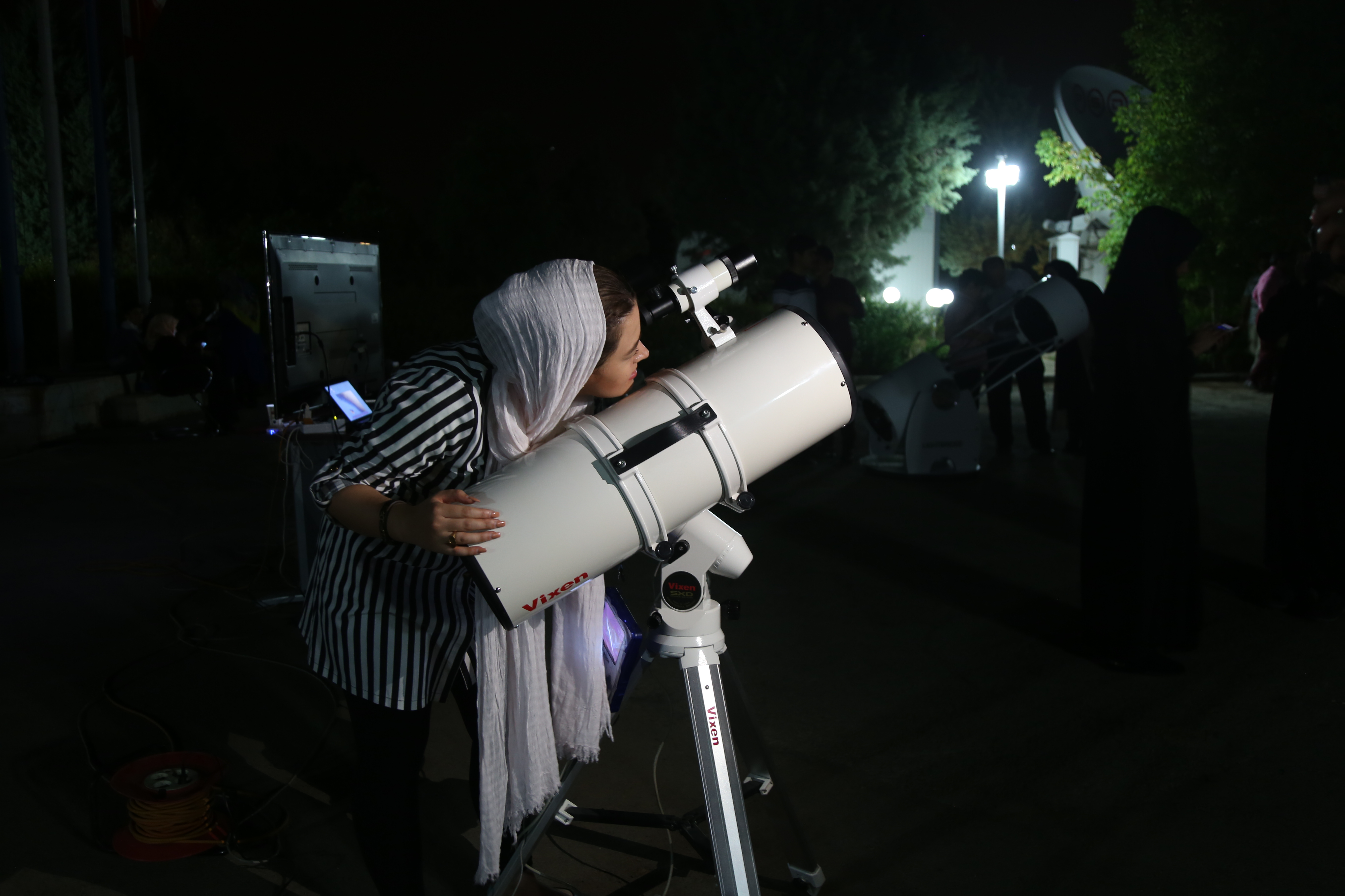 تصاویری از رصد طولانی‌ترین ماه‌گرفتگی قرن