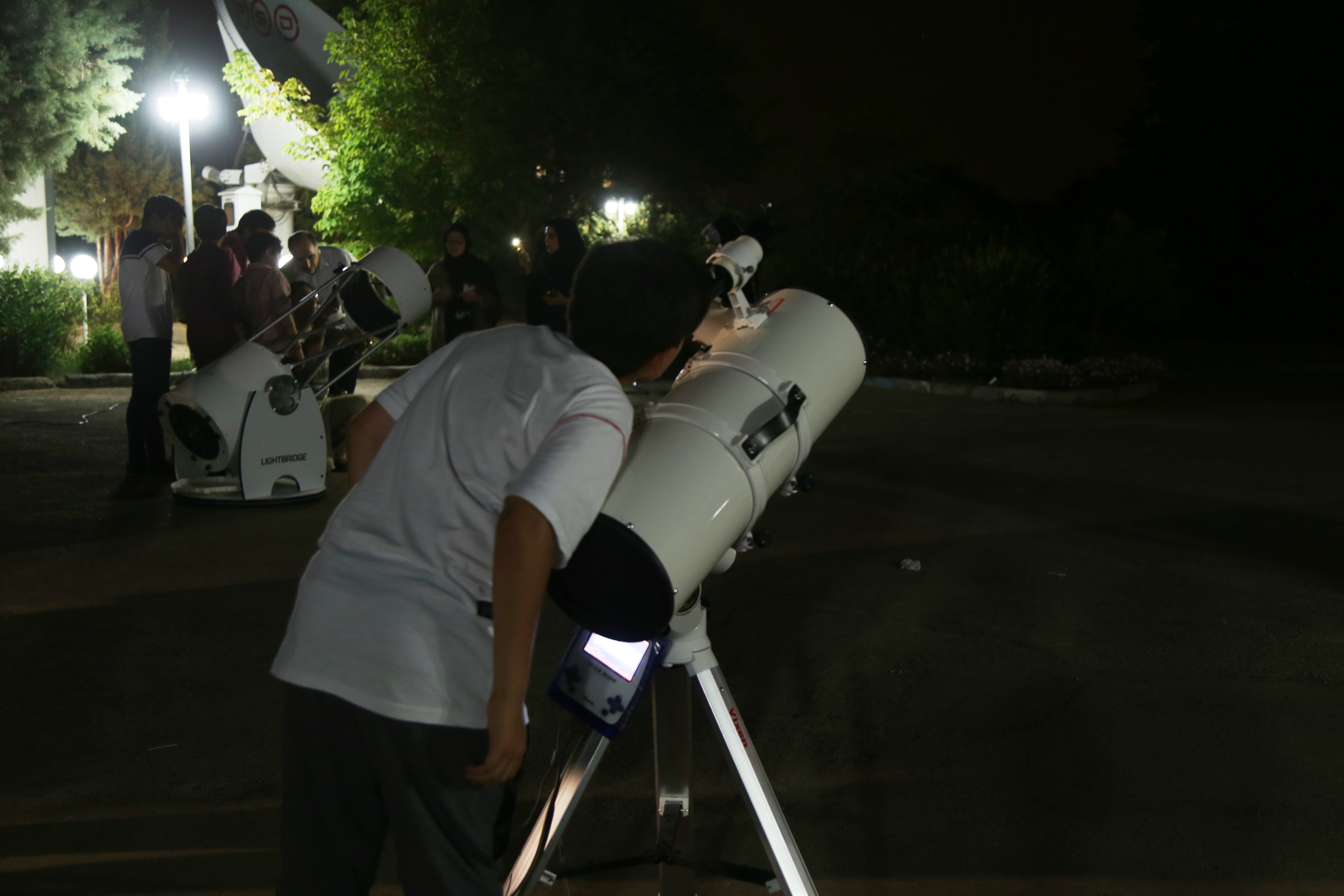 تصاویری از رصد طولانی‌ترین ماه‌گرفتگی قرن