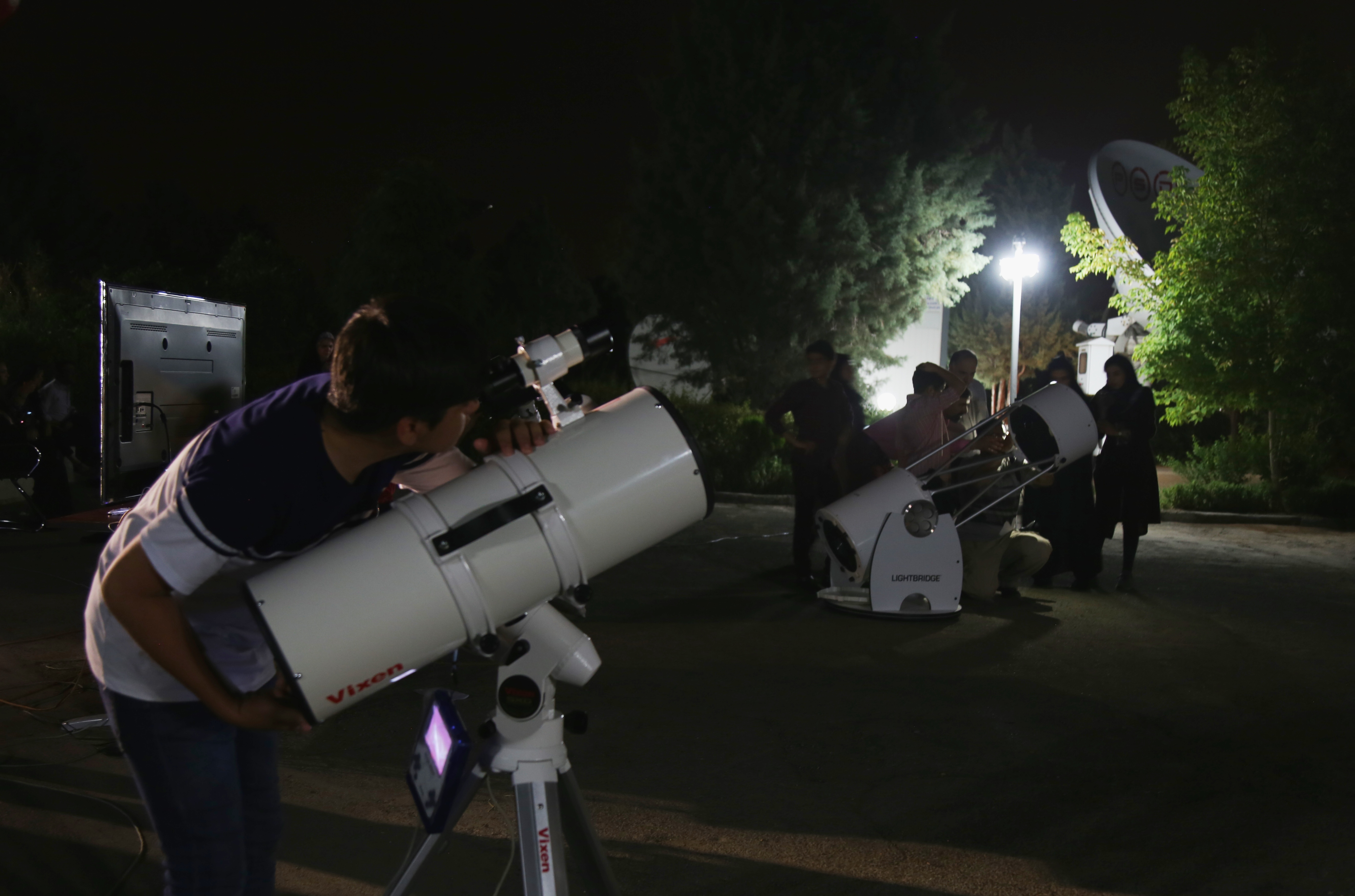 تصاویری از رصد طولانی‌ترین ماه‌گرفتگی قرن