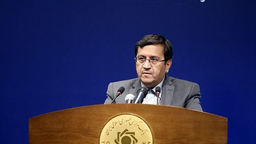 همتی: برای بازار ارز برنامه دارم/ رانت ارزی حذف میشود همتی: برای بازار ارز برنامه دارم/ رانت ارزی حذف میشود