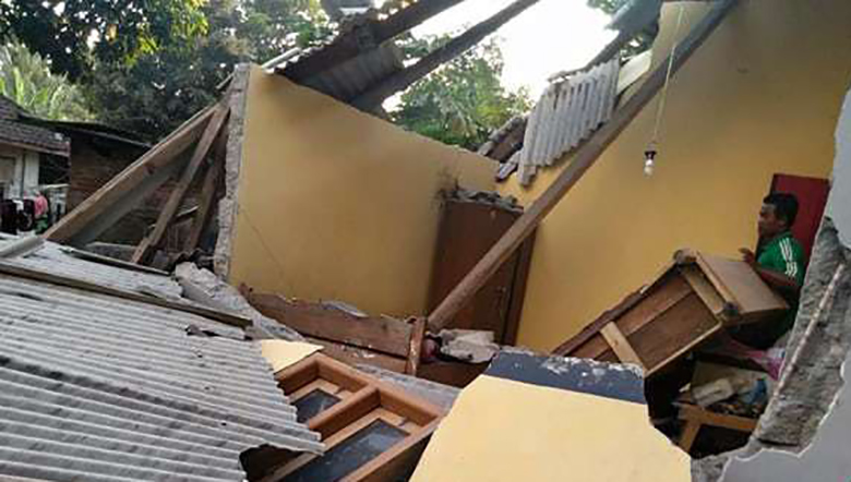 افزایش آمار قربانیان زلزله اندونزی+ عکس افزایش آمار قربانیان زلزله اندونزی+ عکس