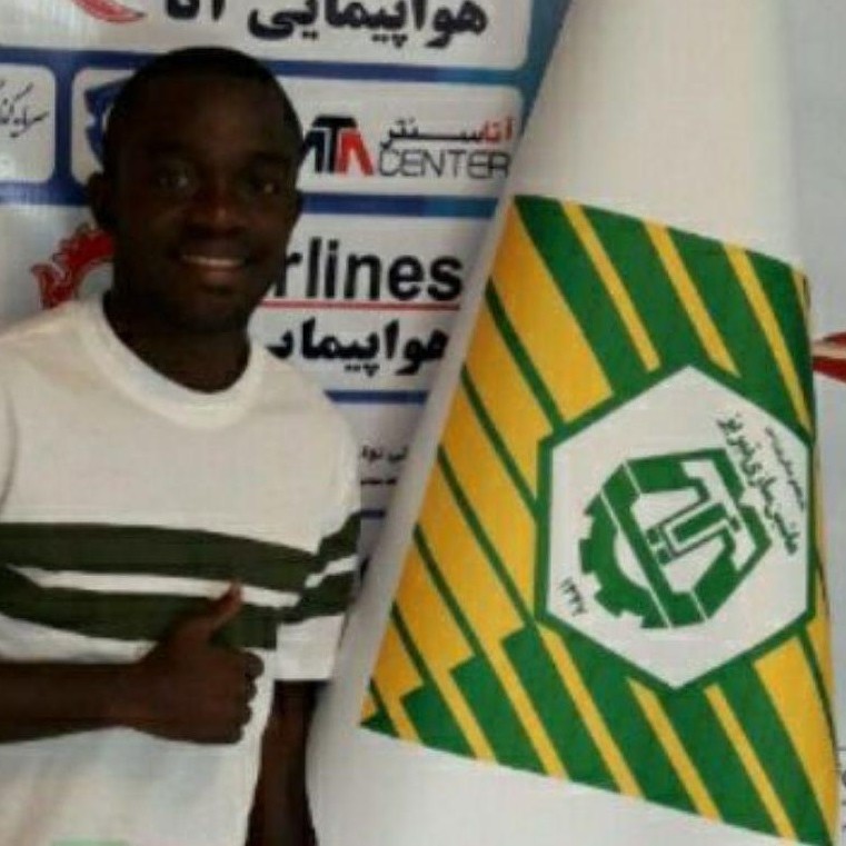 مهاجم کامرونی به گسترش فولاد پیوست+ عکس