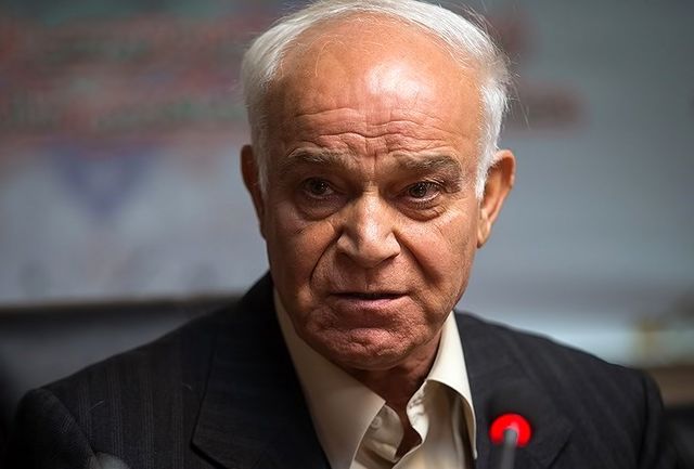 حمایت‌های سلطانی‌فر از هر دو باشگاه استقلال و پرسپولیس قابل تقدیر است/ باید از یکدیگر در آسیا حمایت کنیم