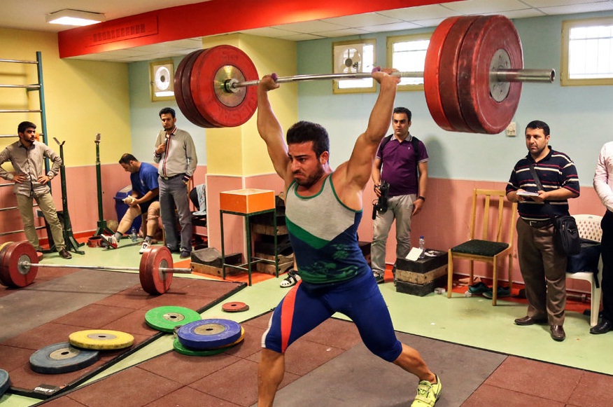 خداحافظی بهداد تلخ بود، کیانوش رستمی را گول زدند