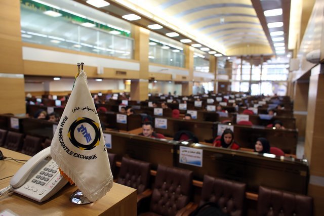 پیشنهاد پتروشیمی&zwnj;ها برای سامان دادن به وضعیت بورس کالا