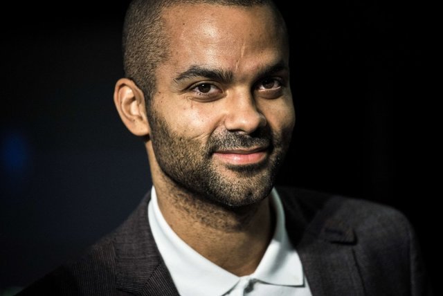 ستارگان دنیای ورزش که باشگاه خریدند + عکس