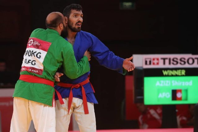 سرمربی کوراش: پایمال شدن طلای ملک‌محمدی توطئه ازبک‌ها بود/ نصیرنژاد نمی‌توانست کاری بکند