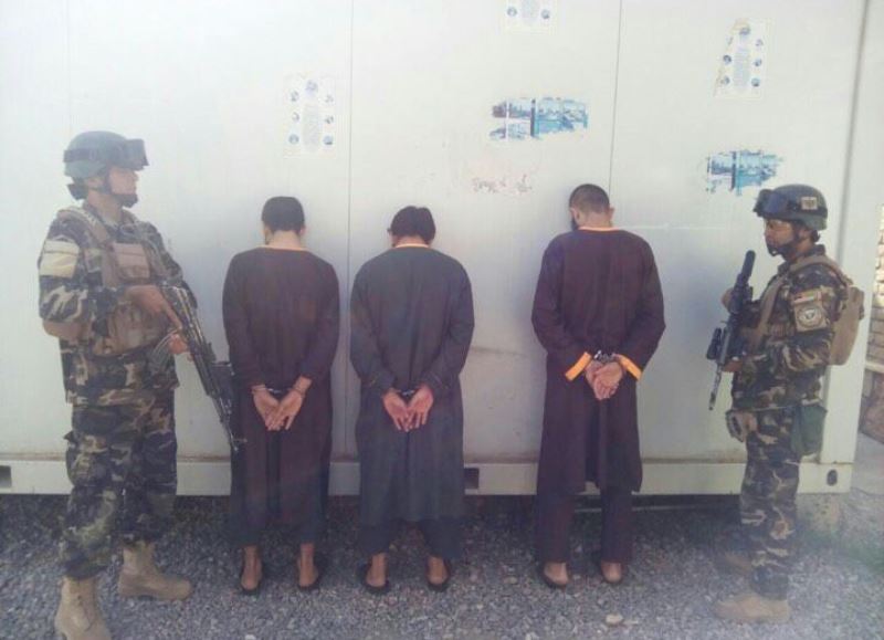 یک پیش نماز در افغانستان به اتهام بمب گذاری دستگیر شد