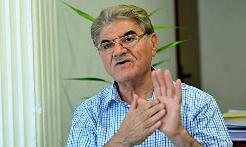 ابراز بی&zwnj;اطلاعی وکیل مدافع لقمان و زانیار مرادی از اجرای حکم موکلانش