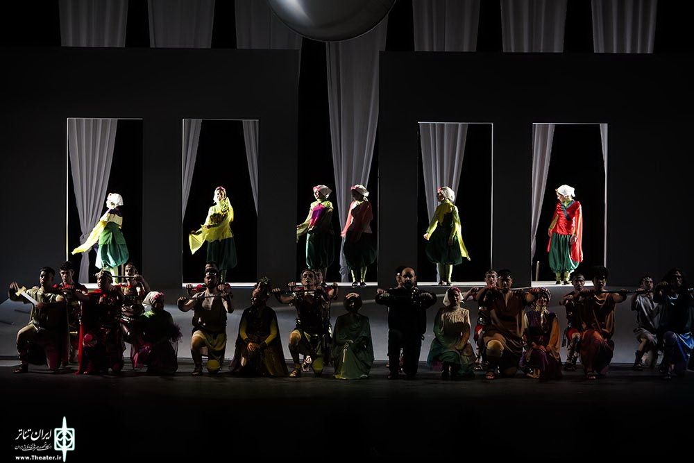 کارگردان تئاتر «رویای شب تابستان» بازداشت شد کارگردان تئاتر «رویای شب تابستان» بازداشت شد