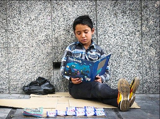 کودکان بازمانده از تحصیل به مدارس بازگردانده می شوند