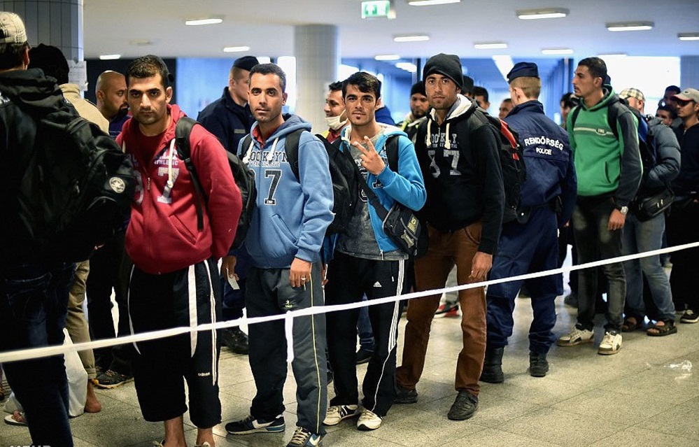 سازمان ملل درباره هجوم پناهجویان ایرانی هشدار داد سازمان ملل درباره هجوم پناهجویان ایرانی هشدار داد