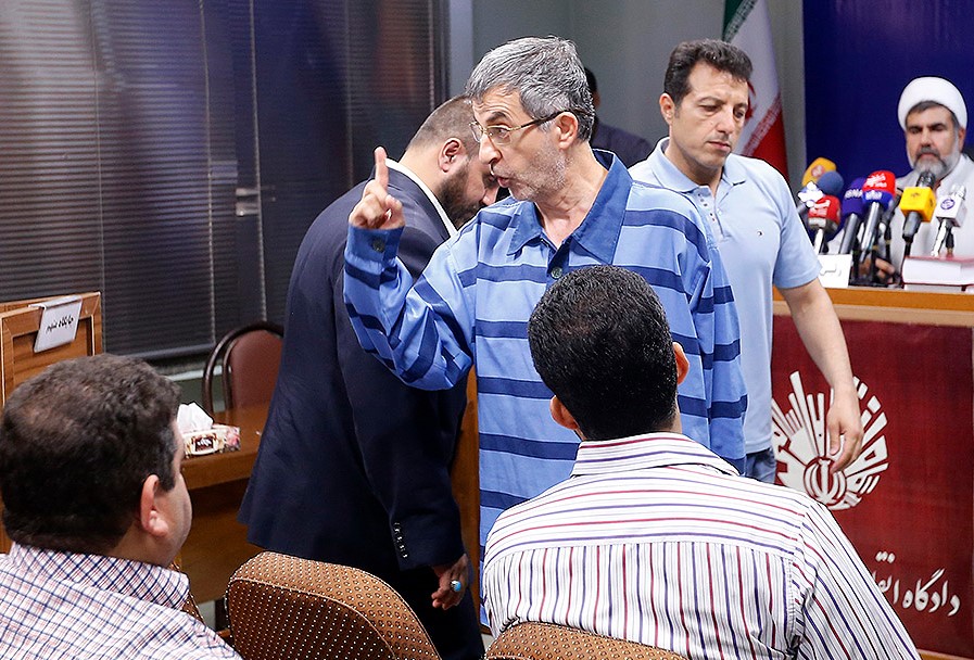 ده سال زندان برای یاران احمدی نژاد