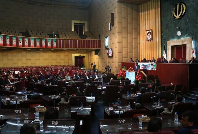 الویری: خوب بود آقای مونسان ۲۴ ساعت قبل عدم حضورشان را خبر میدادند الویری: خوب بود آقای مونسان ۲۴ ساعت قبل عدم حضورشان را خبر میدادند