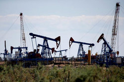 سایه تحریم ایران بر بازار نفت/تلاش برای محدودکردن رشد قیمت