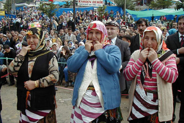 روستای «سوتی»ها در ترکیه! +فیلم