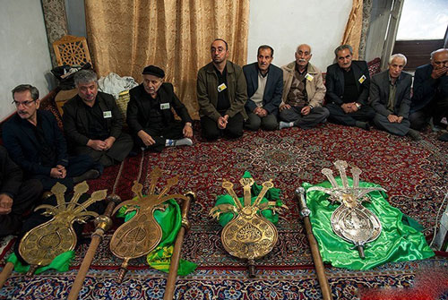 ماسوله ششم محرم رنگ عزا می‌گیرد / جاذبه آیینی روستای پلکانی +عکس