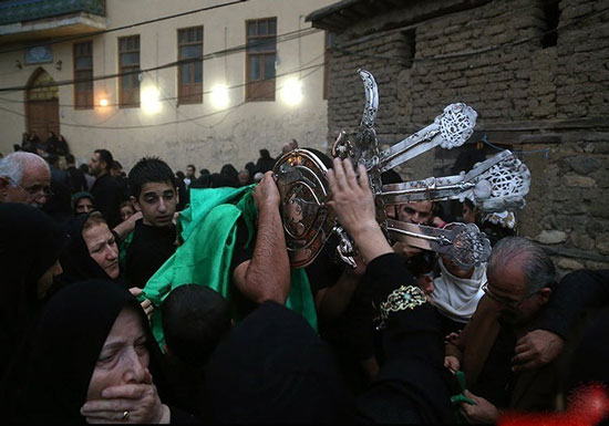 ماسوله ششم محرم رنگ عزا می‌گیرد / جاذبه آیینی روستای پلکانی +عکس