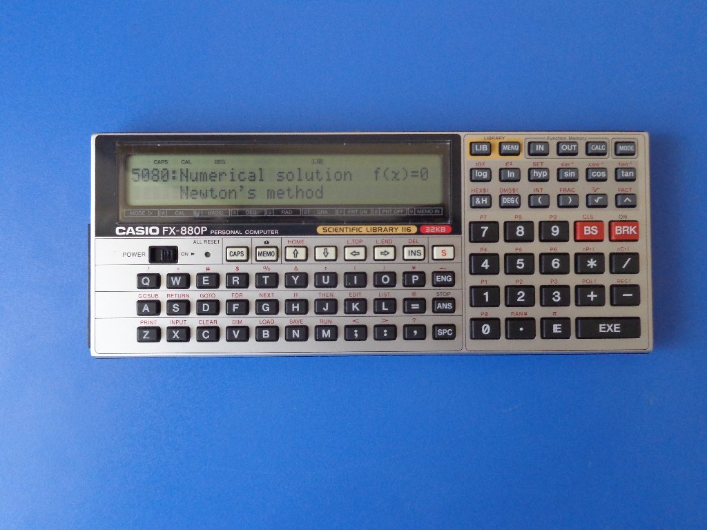 چگونه یک ماشین حساب خوب بخریم؟ / راهنمای خرید ماشین حساب مهندسی