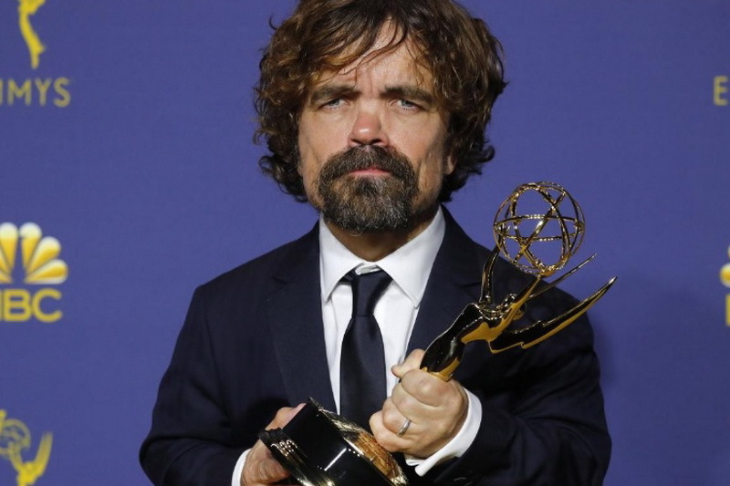 جایزه بهترین سریال درام در جوایز سالانه امی به 