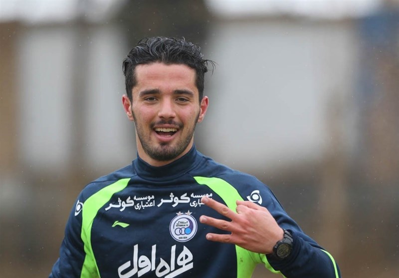 ستاره سابق استقلال در تاریکی محض ستاره سابق استقلال در تاریکی محض