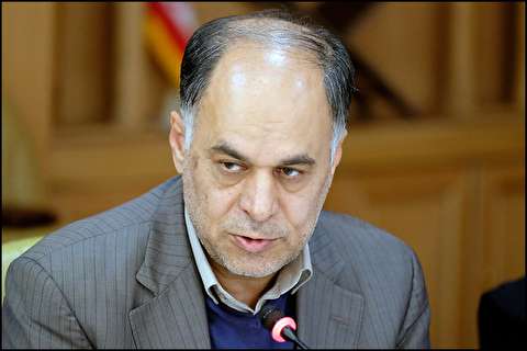 امروز دغدغه مردم نیاز&zwnj;های اولیه است تا آزادی/ حکومت به سمت مشارکت برود/ روحانی تئورسین&zwnj;های مختلف را فرا بخواند