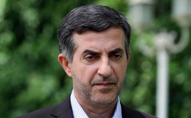 مشایی و وکلایش دادگاه را تحریم کردند