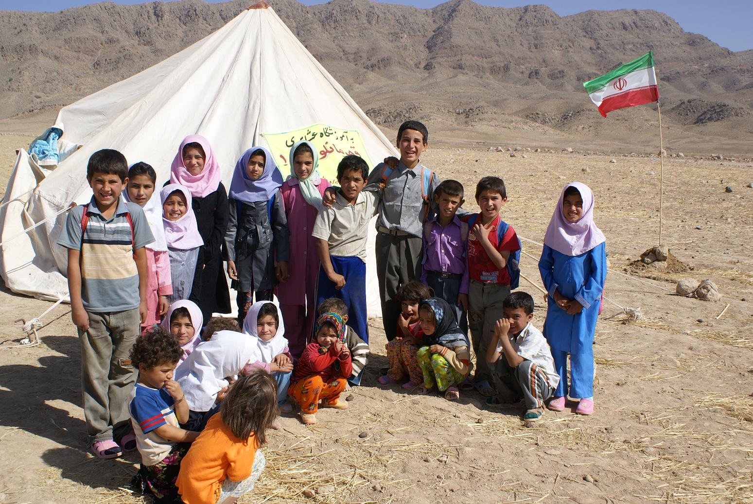 بکارگیری ۶۰۰ تا ۷۰۰ سرباز معلم در مدارس عشایری