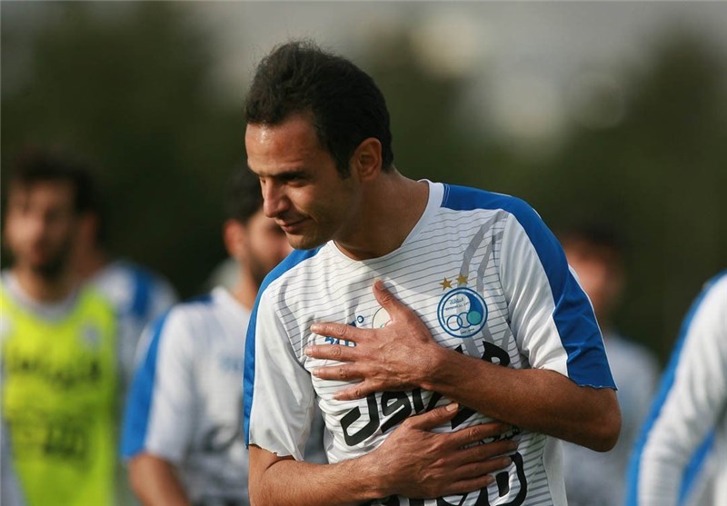 چهار آبی‌پوش نیمی از مطالباتشان را بخشیدند