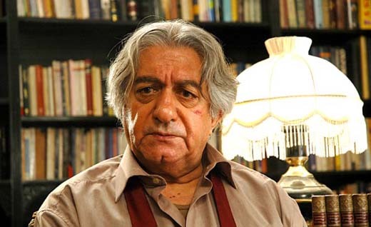 می خواهند از «عزت» انتظامی سوء استفاده کنند گفت و گو با سیاوش طهمورث، بازیگری که خودش را شاگرد «آقای بازیگر» می داند