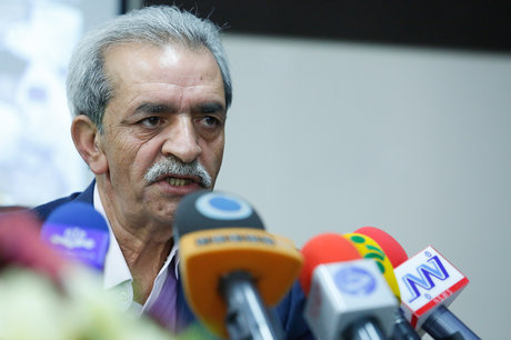 با محتکران برخورد کنید؛ به بازاری&zwnj;ها صدمه نزنید