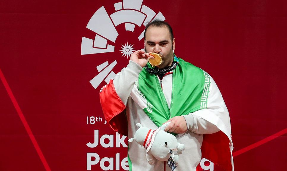 تصاویر اهدای مدال طلا بهداد سلیمی و نقره سعید علی حسینی