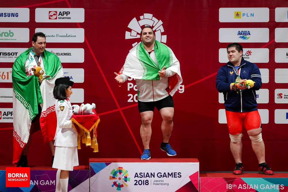 تصاویر اهدای مدال طلا بهداد سلیمی و نقره سعید علی حسینی